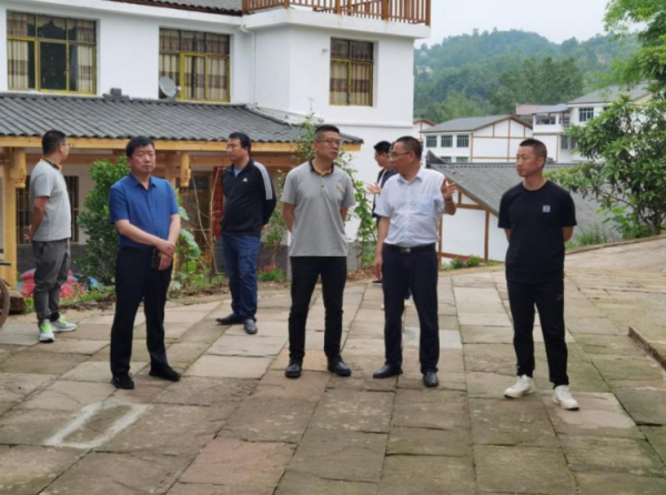 牛达人配资 坚守初心定位 以阳光力量助力乡村振兴 ——阳光人寿重庆分公司积极推进磨子乡帮扶工作